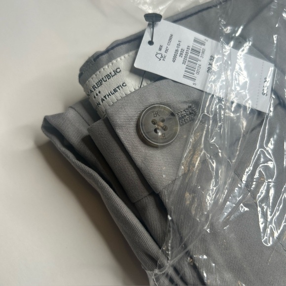 NWT Banana Republic Men’s Athletic Lived-In Chino - Cliff Gray, 29x32 - Picture 7 of 11